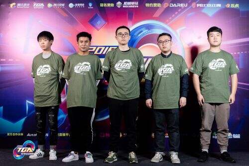 李尚文担任 李尚文担任